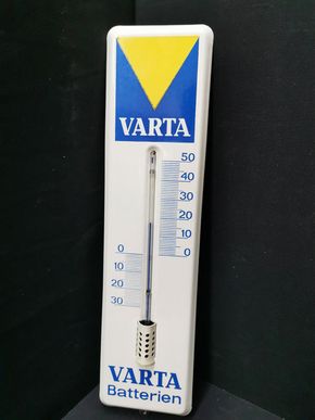 Varta Batterien Emaillethermometer in fantastischer Erhaltung (1955/1960)