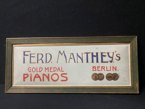 Ferd. Manthey´s Piano Gold Medal Pianos Berlin - Blechschild um 1900/05