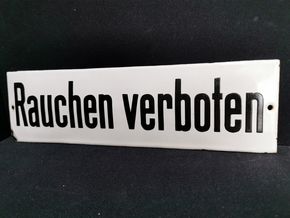 Rauchen verboten - Emailliertes Warnschild aus der Zeit um 1950