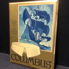 Columbus - Der elegante halbsteife Kragen (24 x 27 cm). Um 1925 (A1)