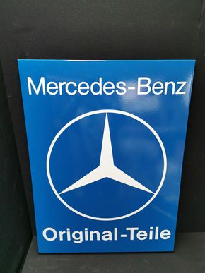 Mercedes Benz - Original-Teile / Emailleschild mit original Herstelleraufkleber auf der Rückseite. 