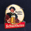 Schultheiss Brauerei Berlin / Deutsches Pilsner (Zapfhahnblechschild mit Korkrückseite) von 1958