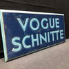 Vogue Schnitte Blechschild (50er Jahre) A105