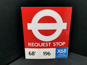 Londoner Bus-Stop - Beidseitig emailliertes Emailleschild aus der Zeit um 1970