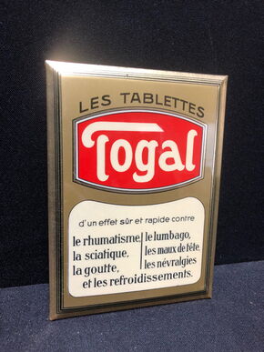 Togal Blechschild mit Semi-Glas-Überzug um 1925 (Variante 1) auf französisch. (A10)