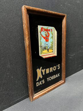 Nybro’s  - Da’s Toebak / Nybros Tabak Glaswerbeschild im Originalrahmen