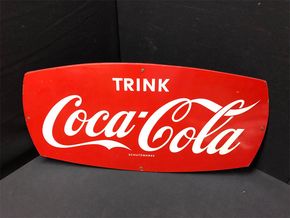 Coca Cola Werbeschild (Bedruckte Holzplatte) aus dem Jahr 1974
