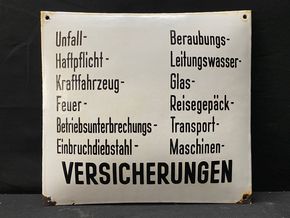 Versicherungen aller Art - Stark gewölbtes Emailleschild (Um 1925)