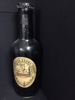 Guinness Bier XXL Schauflasche in 75 cm Höhe