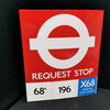Londoner Bus-Stop - Beidseitig emailliertes Emailleschild aus der Zeit um 1970