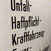 Versicherungen aller Art - Stark gewölbtes Emailleschild (Um 1925)