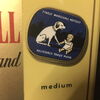 Original Marschall Dog und Baby Brand - Nadeln - Semiglasschild um 1955