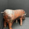 Abercrombie & Fitch Designer Fußhocker Nashorn (50er Jahre)