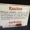 Rauchen Verboten (Gewölbtes Hinweisschild um 1925)