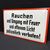 Rauchen und Umgang mit Feuer und offenem Licht polizeilich verboten! Gewölbtes Emailleschild um 1930/1950)