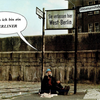 Warnschilder aus West-Berlin (Originalität ist fotodokumentiert) aus Zeiten vor dem Mauerbau (Nur Verleih - Kein Verkauf)