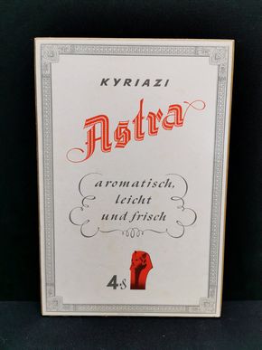 Kyriazi Astra Werbepappe (mit Simili-Emaille überzogen) aus der Zeit um 1930
