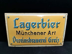 Vereinsbrauerei Greiz - Lagerbier Münchener Art (Gewölbtes Blechschild um 1920)