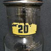 Standard Oil Company - Original Ölflasche mit Ausgießer, Deckelchen und seltenem Zahlenaufdruck - Hier die Ziffer 20