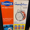 Daimon Werbeaufsteller Set - Daimon Taschenlampen & Campinglampe - Um 1955 