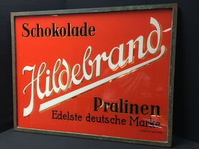 Hildebrand Schokolade & Pralinien (Einzigartiges Glasschild / um 1920)