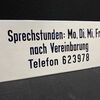 Sprechstunden - Flaches Emailleschild (Um 1960)