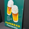 Parkbräu Flaschenbier - Ein Bier mit dem man Freundschaft schließt (Emailleschild)