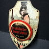Frankfurter Nachrichten - Zweiteiliges Blechtürschild (Um 1925)
