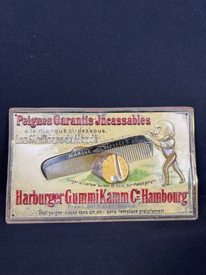 Altes Blechschild - Harburger Gummi Kamm Compagnie - Hambourg - Hamburg - Frankreich um 1915  22,5 x 37 cm