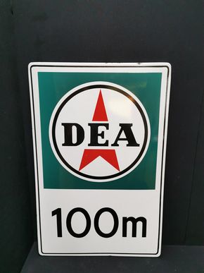 Dea 100 Meter / Abgekantetes Emailleschild aus der Zeit um 1955