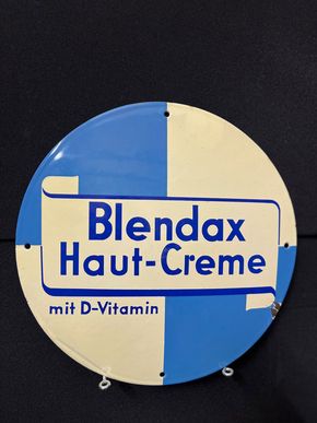 Blendax Hautcreme mit D-Vitamin Emailschild rund  30 cm - D um 1950