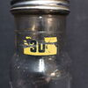 Standard Oil Company - Original Ölflasche mit Ausgießer, Deckelchen und seltenem Zahlenaufdruck - Hier die Ziffer 30