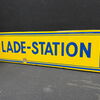 Lade-Station / Varta Lade-Station (abgekantetes Zusatzschild um 1955)