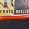 Sie wissen warum ! Schutzbrille ! Skifahrer Warnschild Unfallverhütung 67 x 48 cm um 1960