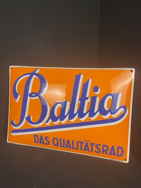 Baltia - Das Qualitätsrad - Emailleschild Fahrrad  49 x 33 cm