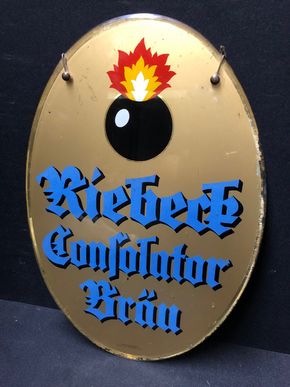Riebeck Consatator Bräu  - Ovales Glasschild mit Aufhängkette (Um 1925)