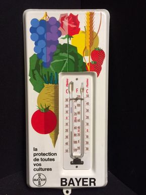 Bayer (Frankreich) - Emailthermometer werbend für diverse Produkte (Um 1960 / In Originalverpackung) 