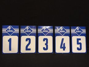 Aral Garagennummern Quintett 1-5 Emaille ( D um 1950 )