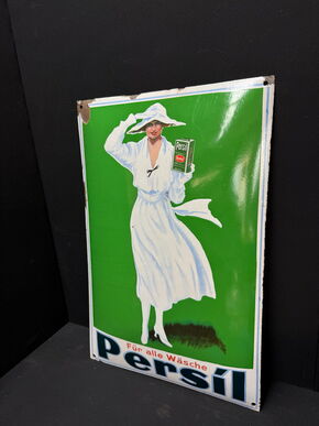 Persil Weiße Dame (Entwurf Kurt Heiligenstedt - Gewölbtes Emailleschild um 1925)