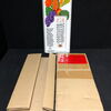 Bayer (France) - Emailthermometer werbend für diverse Produkte (Um 1960 / In Originalverpackung)