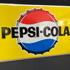 Pepsi Cola Blechschild in internationaler Version (1955/1960)