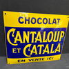 Cantaloup Chocolat - Cantaloup et Catala (Gewölbtes Emailleschild um 1920)