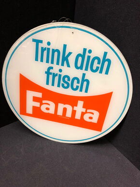 Fanta Glaswerbeschild (Um 1955) mit 25 cm Durchmesser (Frischfund aus Getränkelager)