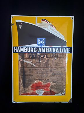 Hamburg Amerika Linie HAPAG Emailschild mit originalen Fahrplänen 1938 / 1936  60 x 40 cm