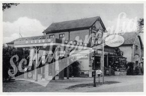 Postkarte mit alter 50er Jahre Tankstelle
