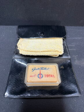 Total Kraftstoffe - Pflegeset im Etui (Um 1955)