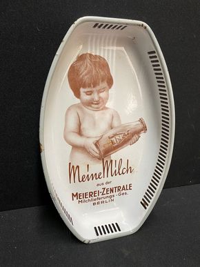 Meine Milch / Schrippen- bzw Brötchenschale aus den 30er Jahren (Emailliert)