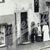 Postkarte mit altem Gartmann- und einem anderen Automaten - Dresden um 1920